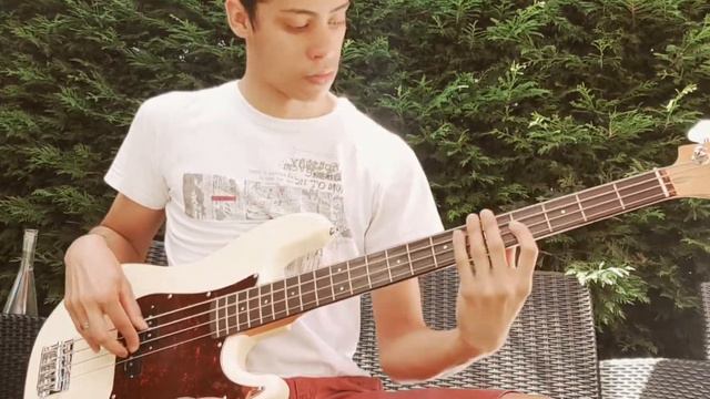 Dean Town - Vulfpeck - Bass Prodipe précision смотреть онлайн