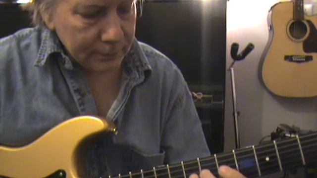Jomo Guitar Lesson - on small chords and application on the Moondog Medicine Show song "Back Door" смотреть онлайн