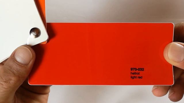 ORACAL® Light red 970-032 смотреть онлайн