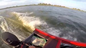 SUZUKI 9.9 НА ЛОДКЕ КРЫМ ВАЛИТ КАК ТАНК