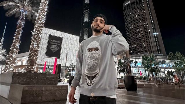 | XCHO - DIAMOND | ОНА СВЕТИТ БУДТО ДАЙМОНД | смотреть онлайн