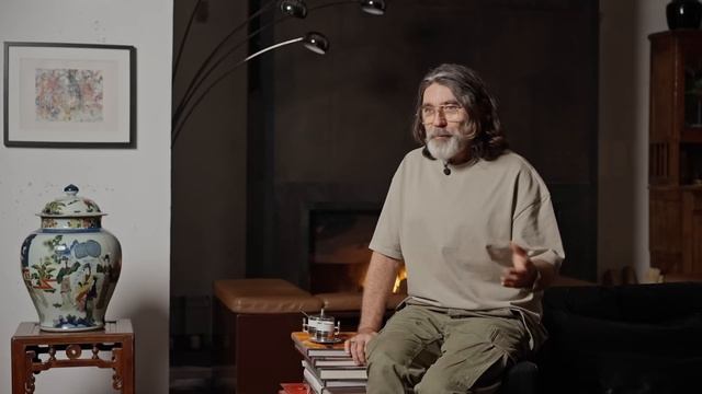 Сделал дом из пожарной станции. Интерьер с огоньком! // Даниил Берг смотреть онлайн