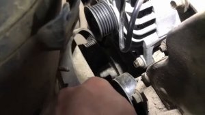 Снятие генератора на Ford Focus 1 американец 2.0