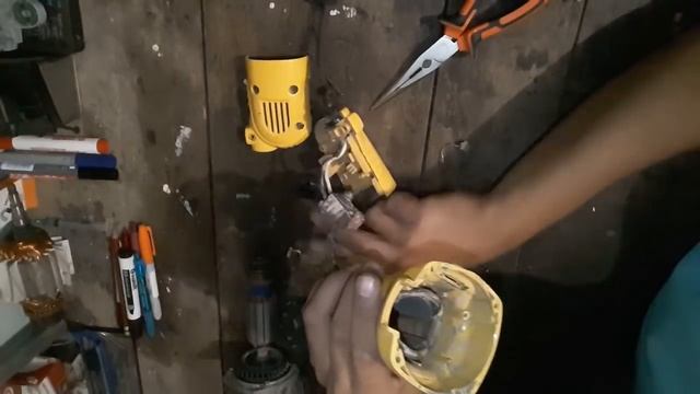 manera mas facil de reparar interruptor pulidora (amoladora) pequeña смотреть онлайн
