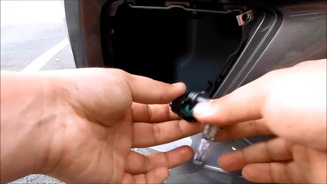 DIY 2013 2014 2015 Honda Accord coupe foglight bulb replacement смотреть онлайн