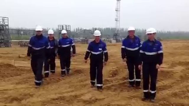 Герои, запустившие Среднебоутобинское месторождение смотреть онлайн