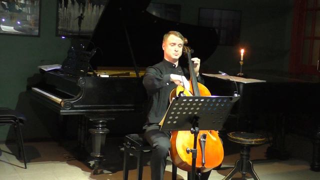 И.С. Бах Сюита для виолончели №1 «Голосом виолончели» Василий Михайлов и пианист Кирилл Павлов смотреть онлайн