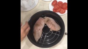 Курочка под шубкой в аэрогриле Redmond RAG-241