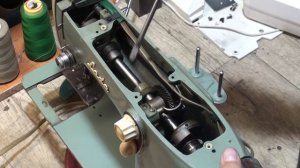 Швейная машина LADA 238 1962 г.в. Чехословакия. Обзор.