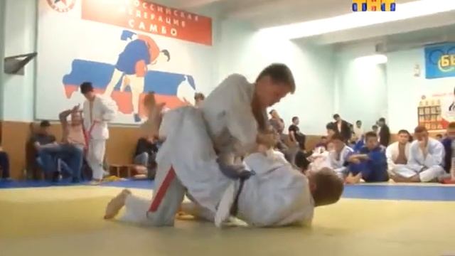 Определили лучших спортсменов смотреть онлайн