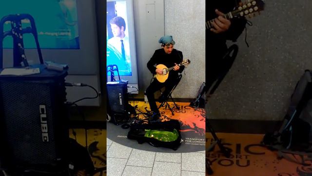 Game Of Thrones Theme played on mandolin by Vladimir in London смотреть онлайн