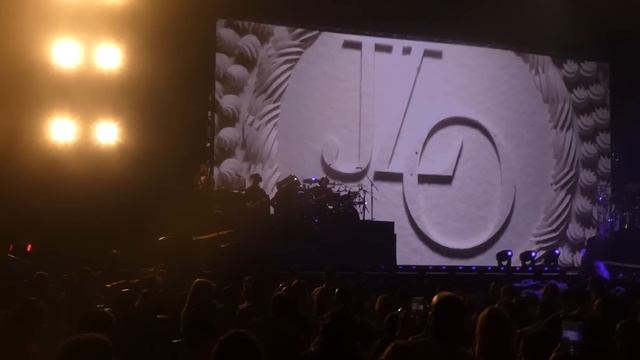 "On the Floor (Alex Rodriguez in crowd)& Let's Get Loud" Jennifer Lopez@Philadelphia 7/20/19 смотреть онлайн