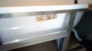 Экран под ванной из пластиковых панелей своими руками. Секреты монтажа.