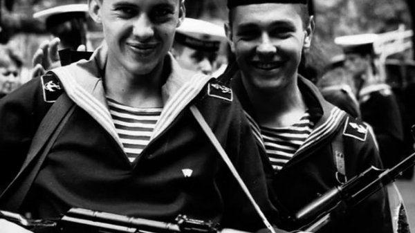 Пусть песни расскажут, какими мы были!