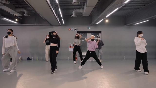 Rihanna - Only Girl (In The World) / Learner’s Class смотреть онлайн