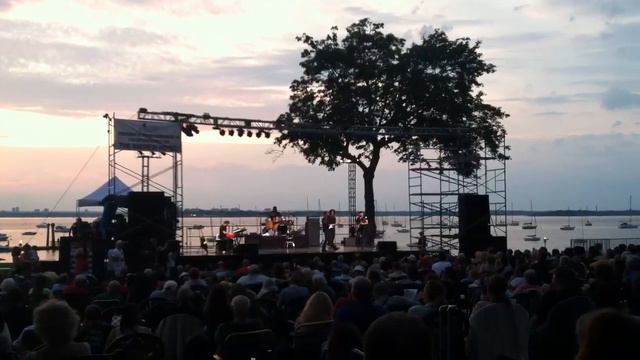 John Secada's concert смотреть онлайн