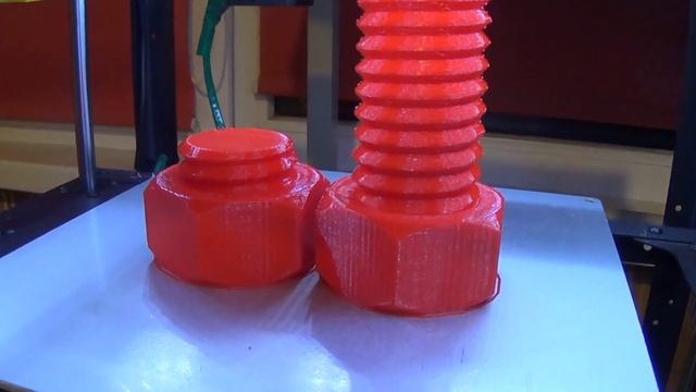 Коробочка в виде болта с гайкой напечатанная на 3D принтере Flyingbear P905 смотреть онлайн