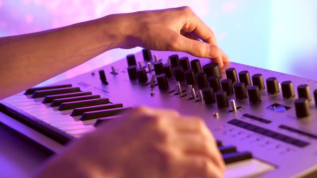 The Knife - Heartbeats Minilogue Synthesizer Cover смотреть онлайн