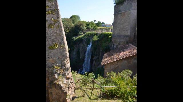 ALLA SCOPERTA DEL MEDIOEVO.wmv