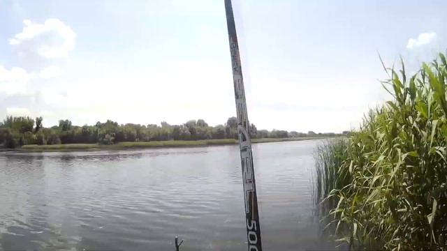 Мото рыбалка на днепр Херсонская обл(щука карась) часть 2 смотреть онлайн