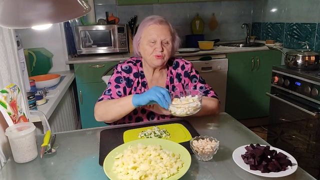 Борщ салат Самотлорский