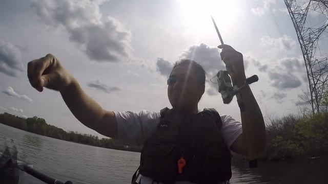 Ohio Kayak Spring Crappie Fishing смотреть онлайн