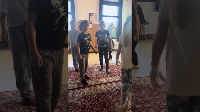 Театральная студия «ВЕРЮ». Кусочек тренинга смотреть онлайн