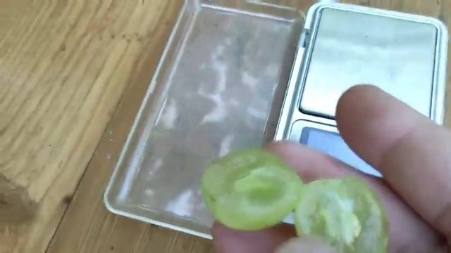 Лимонди - селекция Карпушева Андрея созрел на 29.07.21. Виноград Теплова Татьяна смотреть онлайн