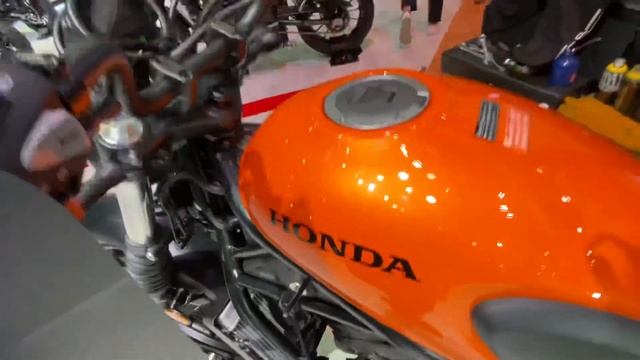 พาชม New Honda CL300 Scramble น้องใหม่จากฮอนด้า