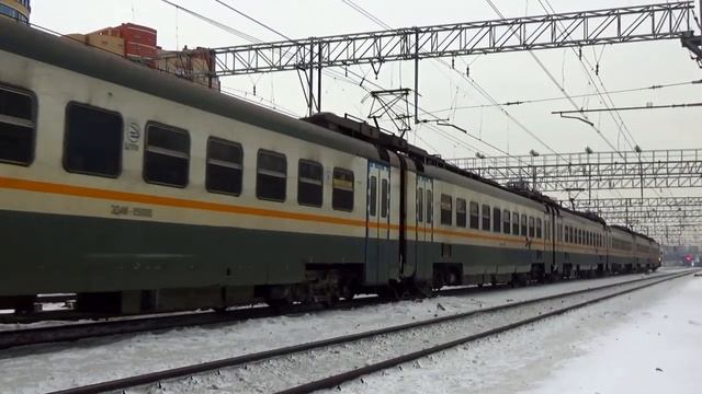 "Жел-Дор Спутник" Электропоезд ЭД4М-0500 экспресс сообщением "Нижегородская - Железнодорожная" смотреть онлайн