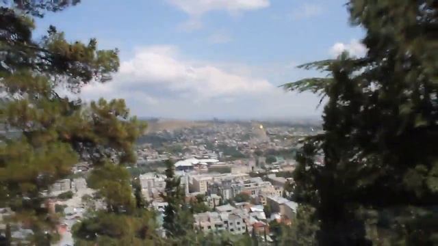 Фуникулер в Тбилиси. Вид на город. смотреть онлайн