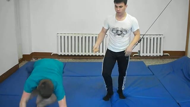 Бросок через плечо / Бросок через бедро / - Вместе мы сила!