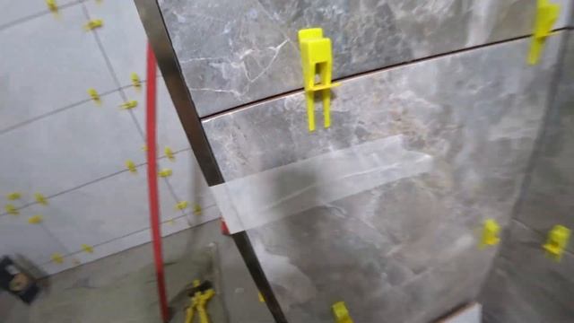 Укладка плитки | Облицовка душевого поддона смотреть онлайн