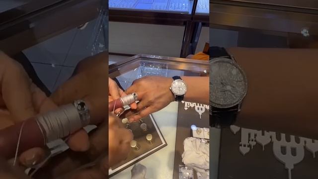 Unbelievable! The Easiest Way to Remove a Tight Ring смотреть онлайн