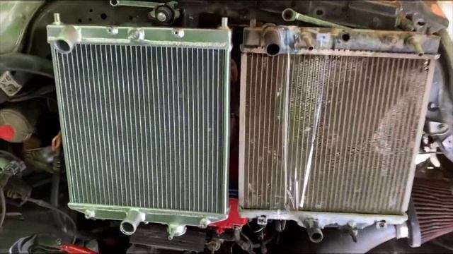 Como cambiar un radiador de aluminio y purgar el sistema HONDA CIVIC 96 al 00 | JOCA смотреть онлайн