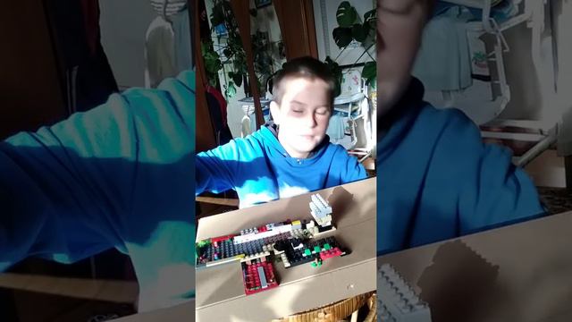 четыре двойки смотреть онлайн
