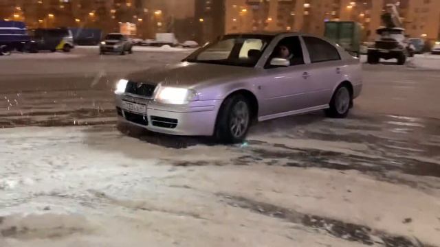 Octavia Tour 4x4 Snow Fun??