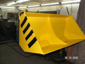 Ковш на заднюю навеску для минитрактора.