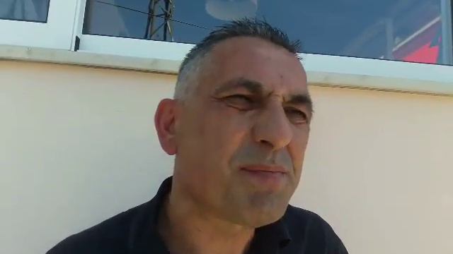 Rafael vitez Boban "pozdravlja" putnike koji napuštaju Splitsku županiju смотреть онлайн