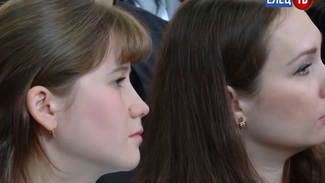 Глава региона Олег Королёв встретился с участниками молодёжного форума смотреть онлайн