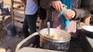 "Support, solidarity, invitation to Saleh and his motherless children, Perensholiz"