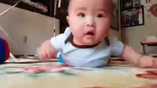 Happy baby Neon смотреть онлайн