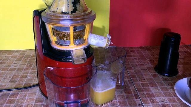 Соковыжималка vs Ананас vs яблоко смотреть онлайн