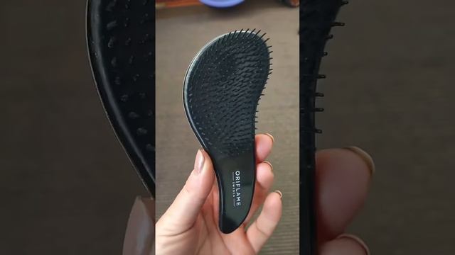 Расческа для распутывания волос .Код 43121 смотреть онлайн