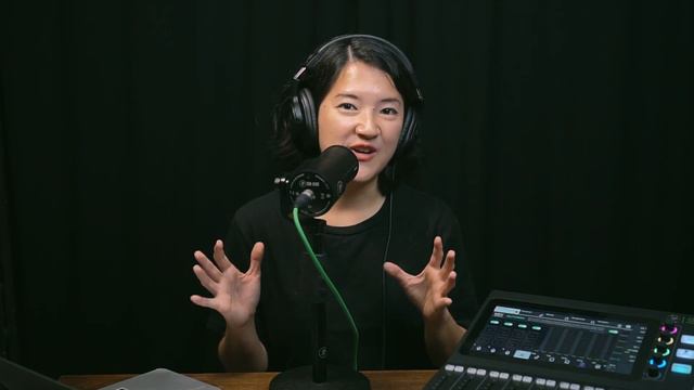 Dynamic Microphone: Mackie EM-99B смотреть онлайн