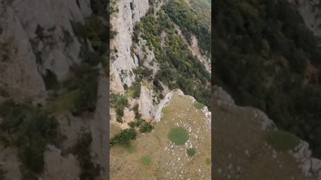 Летаю прямо над горным козлом на параплане. Сафари на параплане. Крым. Ялта. смотреть онлайн