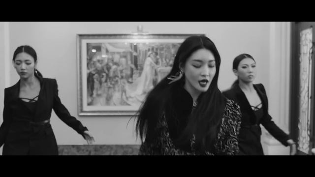 청하 (CHUNG HA) - "벌써 12시" (Gotta Go) Music Video смотреть онлайн