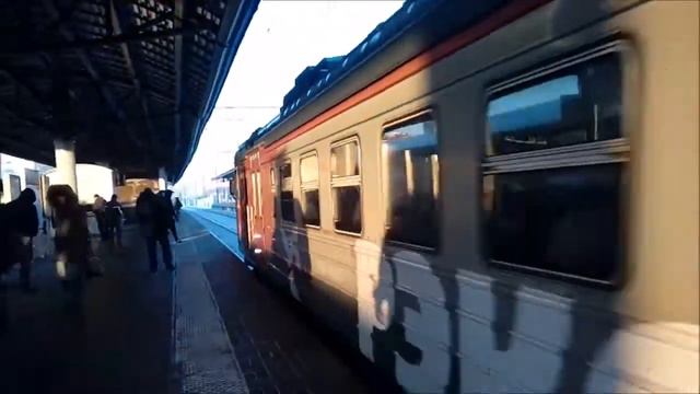 Электропоезд ЭД4М-0462 экспресс сообщением "Рамеское - Москва Казанский вокзал" смотреть онлайн