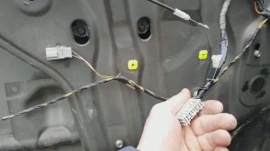 Разбор водительской двери и снятие зеркала заднего вида на хонда цивик(сивик)купе2003г.в