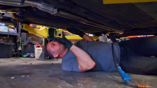 We Put a $10,000 Engine in our $500 Civic смотреть онлайн